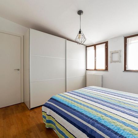 מילאנו Porta Genova Balcony Apartment מראה חיצוני תמונה
