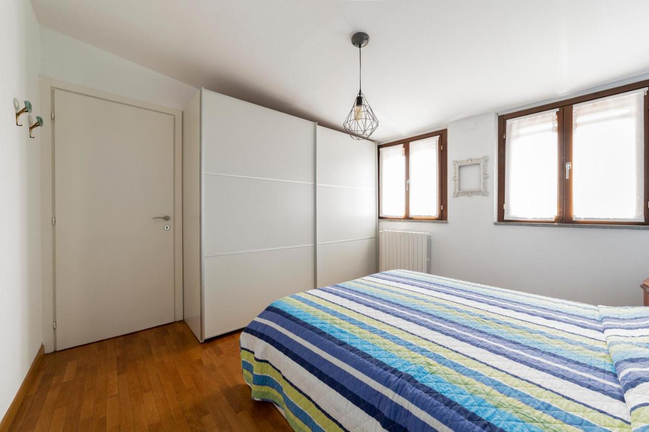 מילאנו Porta Genova Balcony Apartment מראה חיצוני תמונה